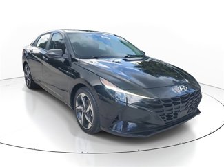 Used 2023 Hyundai Elantra SEL w/ Convenience Package image 1