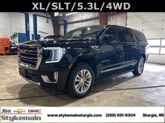 Used 2021 GMC Yukon XL SLT image 1