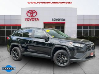 Used 2021 Toyota RAV4 LE image 1