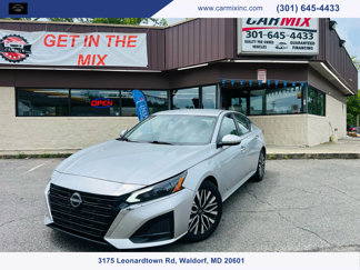 Used 2023 Nissan Altima 2.5 SV image 1
