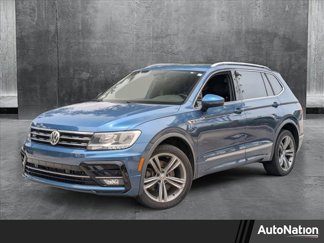 Used 2018 Volkswagen Tiguan SEL w/ R-Line Package image 1