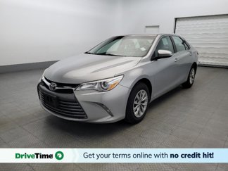 Used 2017 Toyota Camry LE image 1