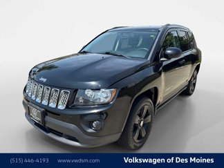 Used 2016 Jeep Compass Latitude image 1