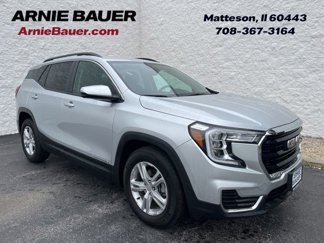 Used 2022 GMC Terrain SLE w/ Driver Convenience Package image 1