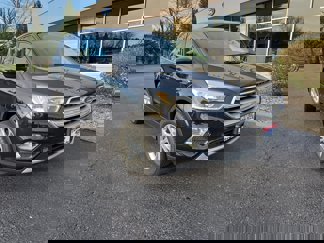 Used 2019 Ford Escape SE image 1