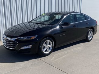 Used 2024 Chevrolet Malibu LT image 1