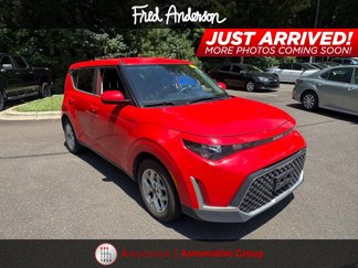 Used 2023 Kia Soul LX w/ Option Group 015 image 1