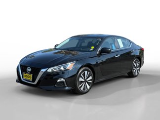 Used 2021 Nissan Altima 2.5 SV image 1