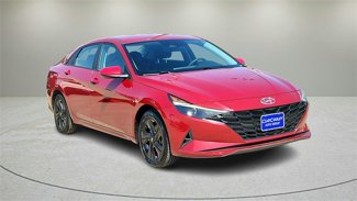 Used 2023 Hyundai Elantra Blue image 1