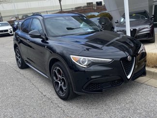 Used 2022 Alfa Romeo Stelvio Ti image 1