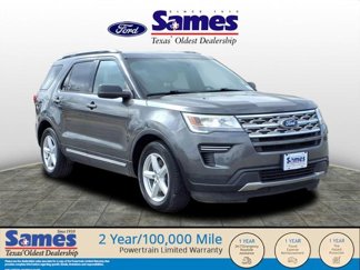 Used 2018 Ford Explorer XLT image 1