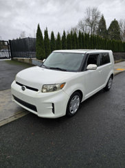 Used 2011 Scion xB image 1