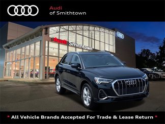 Certified 2024 Audi Q3 2.0T Premium Plus image 1