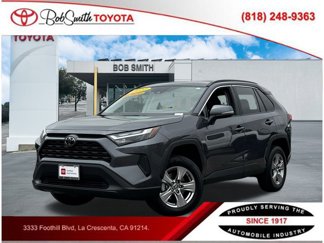 Certified 2022 Toyota RAV4 XLE w/ Convenience Package image 1