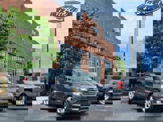 Certified 2016 Ford Escape SE image 1