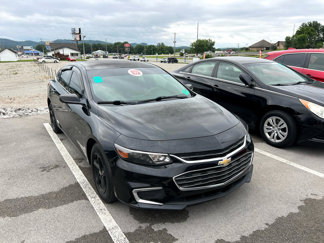 Used 2017 Chevrolet Malibu LS image 1