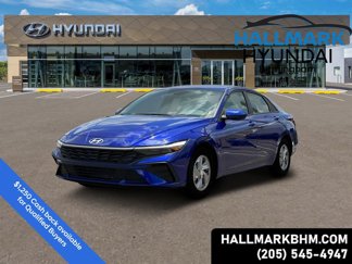 New 2025 Hyundai Elantra SE image 1