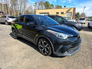 Used 2018 Toyota C-HR XLE image 1