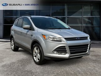 Used 2016 Ford Escape SE image 1