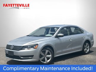 Used 2015 Volkswagen Passat 1.8T SE image 1
