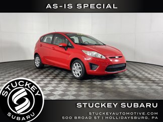 Used 2013 Ford Fiesta SE image 1