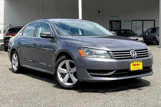 Used 2013 Volkswagen Passat 2.5 SE image 1