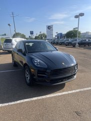 Used 2020 Porsche Macan image 1