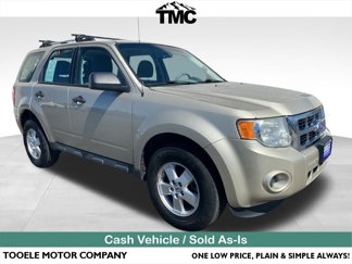 Used 2010 Ford Escape XLS image 1