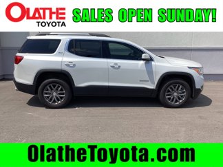 Used 2019 GMC Acadia SLT w/ LPO, Floor Liner Package image 1