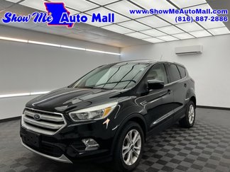 Used 2019 Ford Escape SE image 1