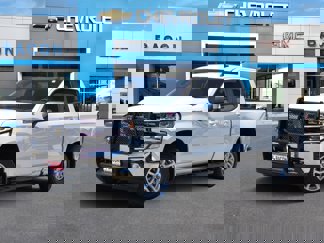 Used 2019 Chevrolet Silverado 1500 LT w/ Z71 Off-Road Package image 1