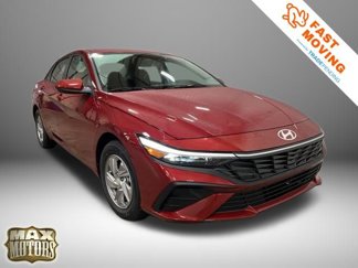 New 2025 Hyundai Elantra SE image 1