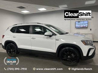 Used 2022 Volkswagen Taos SE image 1