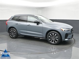 Used 2023 Volvo XC60 B5 Plus image 1