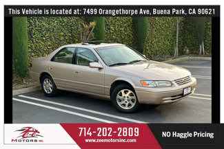 Used 1998 Toyota Camry XLE image 1