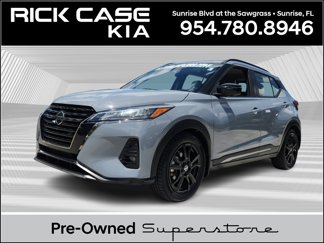 Used 2021 Nissan Kicks SR image 1