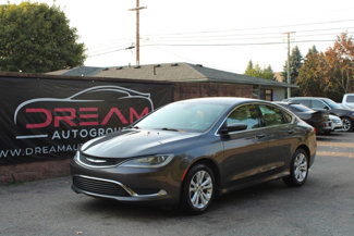 Used 2016 Chrysler 200 Limited image 1