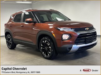 Used 2021 Chevrolet TrailBlazer LT w/ Driver Confidence Package image 1