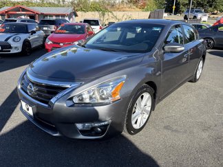 Used 2015 Nissan Altima 2.5 SL image 1
