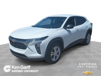 Certified 2025 Chevrolet Trax LS image 1