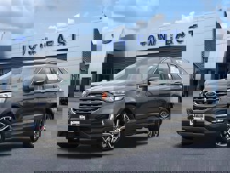 Used 2020 Ford Edge Titanium image 1