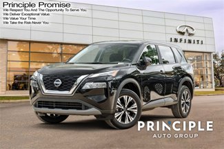 Used 2023 Nissan Rogue SV image 1