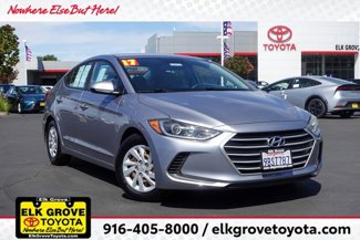 Used 2017 Hyundai Elantra SE image 1