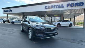 New 2024 Ford Escape Active image 1