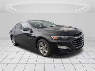 Used 2023 Chevrolet Malibu LS image 1
