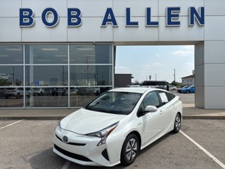 Used 2018 Toyota Prius Two image 1