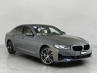 Certified 2022 BMW 530e w/ Premium Package image 1