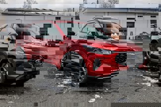 New 2025 Ford Escape ST-Line w/ Tech Pack #1 image 1
