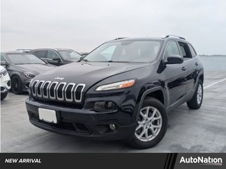 Used 2016 Jeep Cherokee Latitude image 1