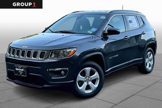 Used 2019 Jeep Compass Latitude image 1